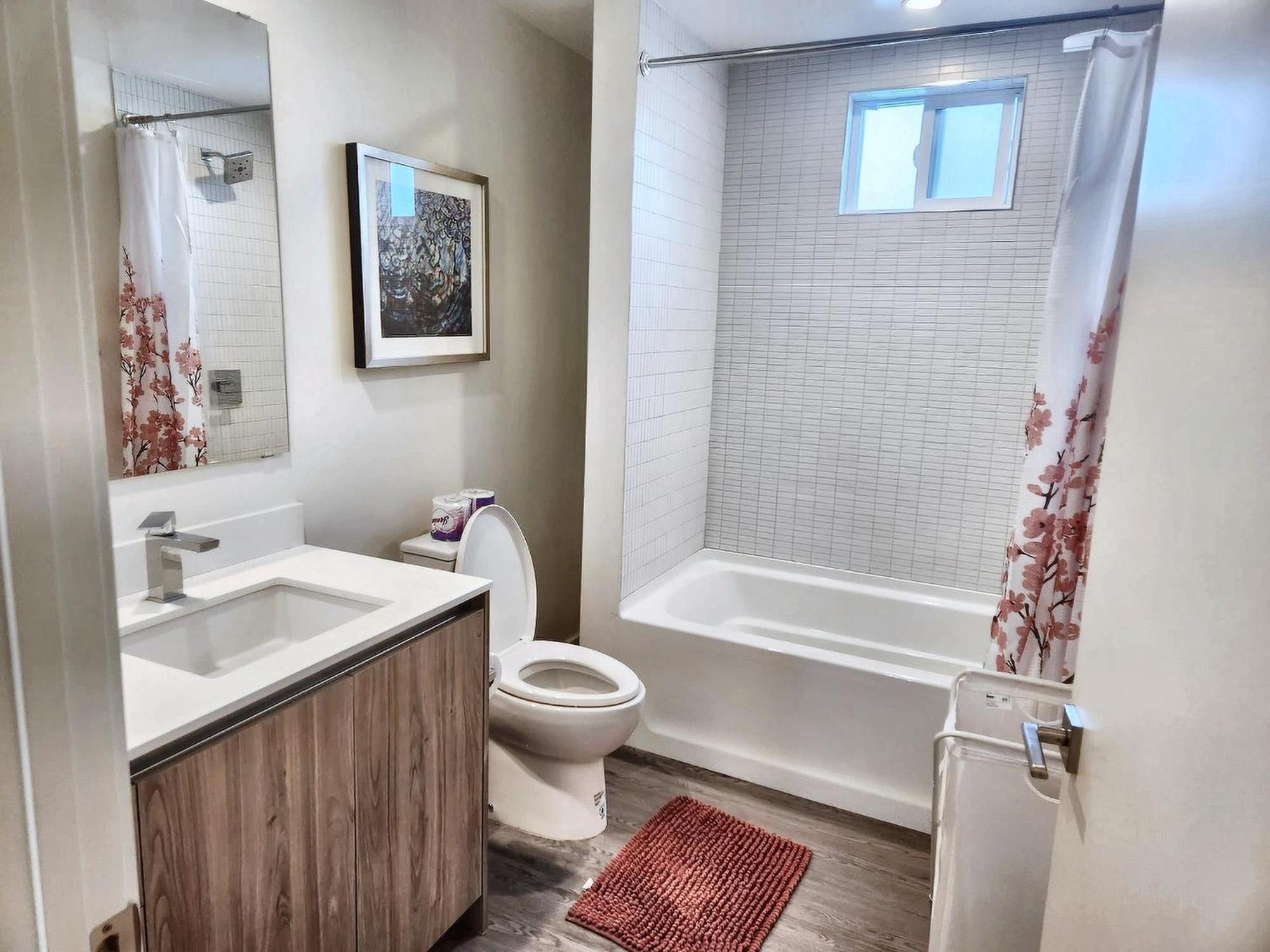 Aparthotel Stayspro Urban Chic Residences In La *